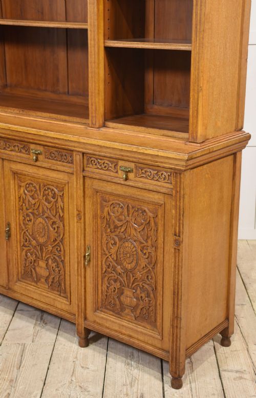 LARGE CARVED OAK BOOKCASE - ADDITIONAL PHOTO 14