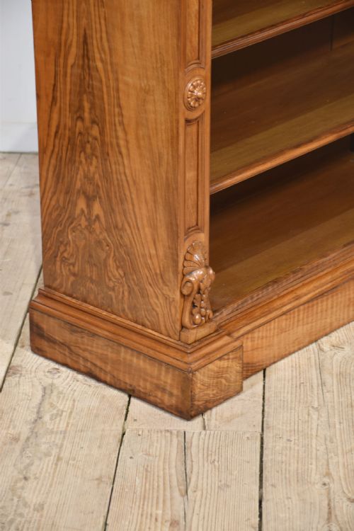 PAIR OF 19TH CENTURY WALNUT OPEN BOOKCASES - ADDITIONAL PHOTO 5
