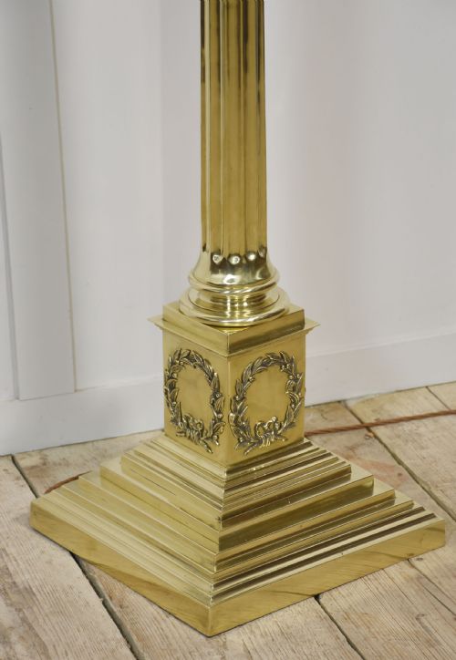 MONUMENTAL BRASS STANDARD LAMP BY HINKS - ADDITIONAL PHOTO 7