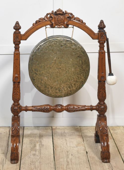 OAK FRAMED DINNER GONG - ADDITIONAL PHOTO 6