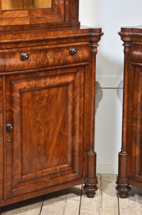 PAIR OF MAHOGANY LIBRARY BOOKCASES - ADDITIONAL PHOTO 15