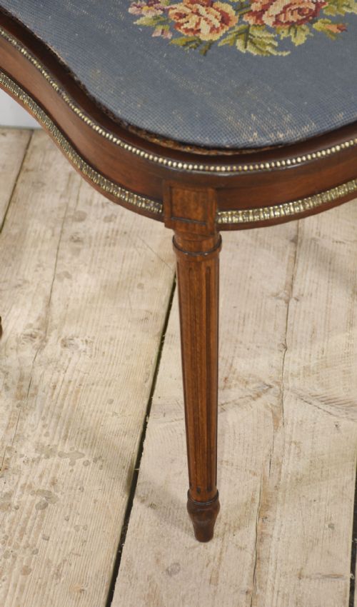 PAIR OF MAHOGANY SIDE CHAIRS - ADDITIONAL PHOTO 5