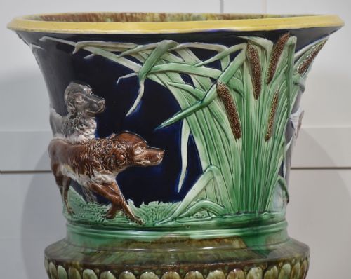 MAJOLICA JARDINIERE BY THOMAS FORRESTER - ADDITIONAL PHOTO 2