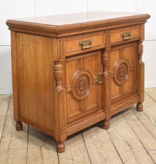 CARVED OAK TWO DOOR SIDEBOARD BY MAPLE AND CO - ADDITIONAL PHOTO 5