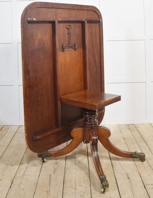 REGENCY MAHOGANY BREAKFAST TABLE - ADDITIONAL PHOTO 8