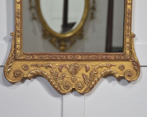 CARVED GILTWOOD WALL MIRROR - ADDITIONAL PHOTO 3