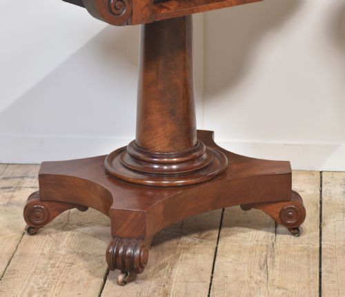 PAIR OF MAHOGANY TEA TABLES - ADDITIONAL PHOTO 4