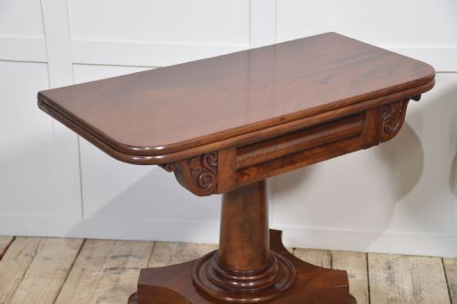 PAIR OF MAHOGANY TEA TABLES - ADDITIONAL PHOTO 5