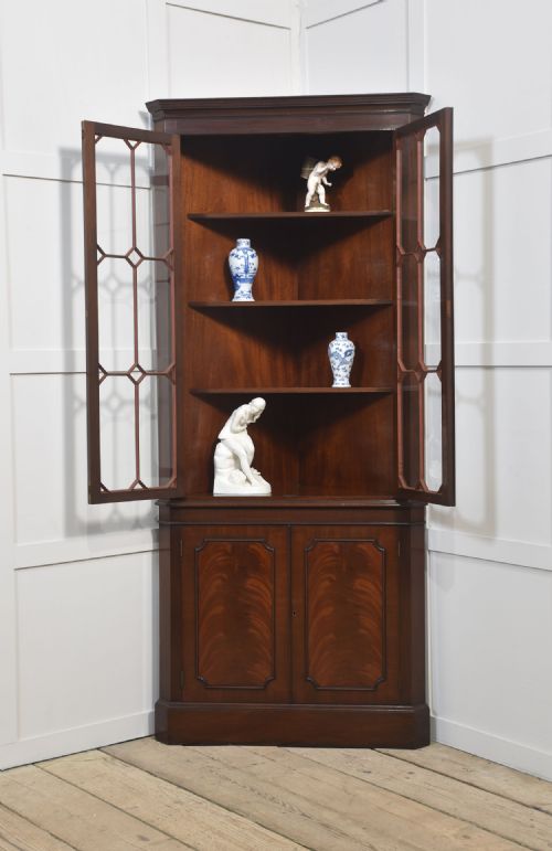 MAHOGANY GLAZZED CORNER CUPBOARD - ADDITIONAL PHOTO 2