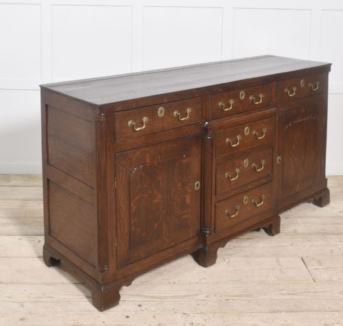19TH CENTURY OAK DRESSER BASE - ADDITIONAL PHOTO 5