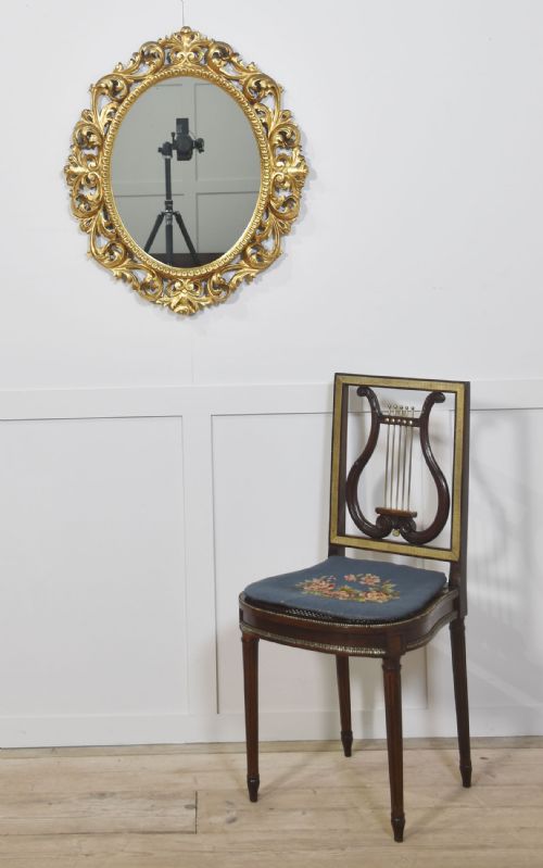 CARVED GILTWOOD OVAL WALL MIRROR - ADDITIONAL PHOTO 1