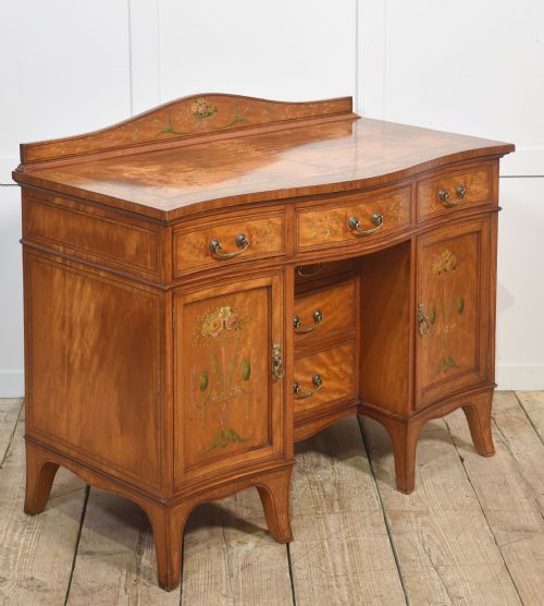 PAINTED SATINWOOD DRESSING TABLE - ADDITIONAL PHOTO 6
