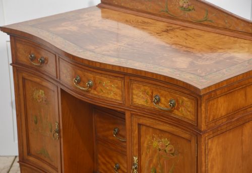 PAINTED SATINWOOD DRESSING TABLE - ADDITIONAL PHOTO 12