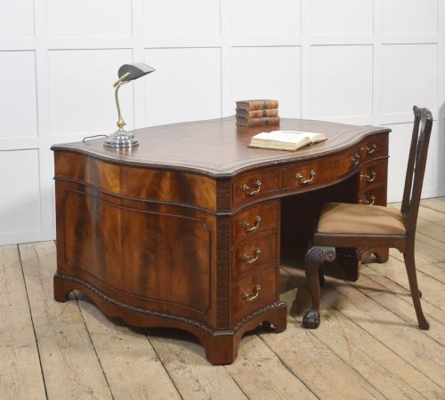 CHIPPENDALE REVIVAL MAHOGANY SERPENTINE PARTNERS DESK - ADDITIONAL PHOTO 4