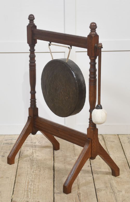 ANTIQUE OAK DINNER GONG - ADDITIONAL PHOTO 3