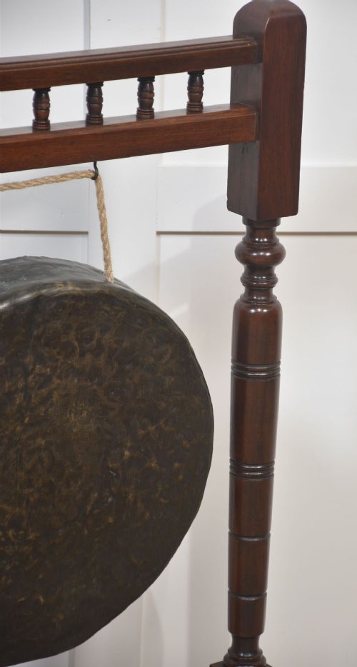 MAHOGANY FRAMED DINNER GONG - ADDITIONAL PHOTO 6