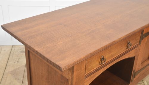 ARTS AND CRAFTS SOLID OAK SIDEBOARD - ADDITIONAL PHOTO 8