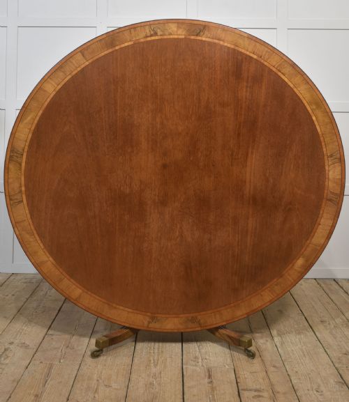 ELEGANT GEORGIANSTYLE MAHOGANY PEDESTAL DINING TABLE - ADDITIONAL PHOTO 3