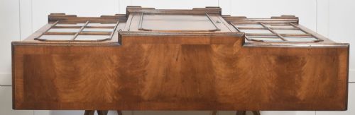 ELEGANT EARLY 20THCENTURY WALNUT BREAKFRONT BOOKCASE - ADDITIONAL PHOTO 1