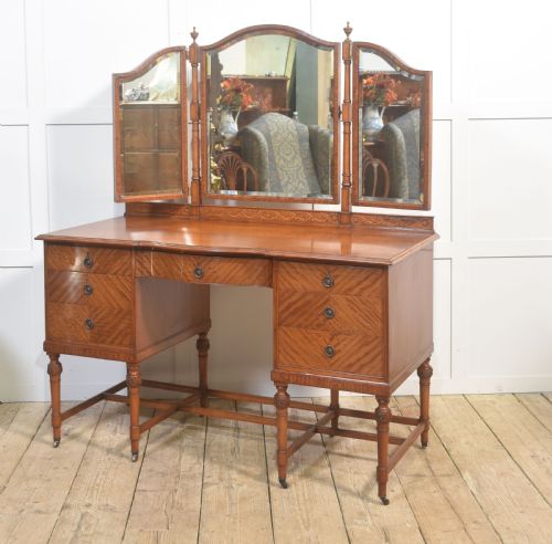 SATINWOOD INLAID DRESSING TABLE - ADDITIONAL PHOTO 3