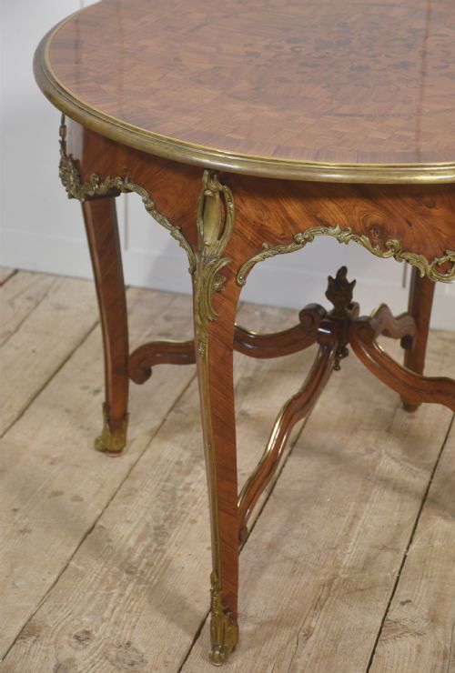 LOUIS XV STYLE ORMOLU AND PARQUETRY CIRCULAR CENTRE TABLE - ADDITIONAL PHOTO 5