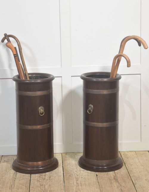 PAIR OF 19TH CENTURY MAHOGANY UMBRELLA STANDS WITH BRASS MOUNTS - ADDITIONAL PHOTO 2