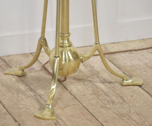 ADJUSTABLE ARTS AND CRAFTSSTYLE BRASS TRIPOD FLOOR LAMPSHADE - ADDITIONAL PHOTO 5