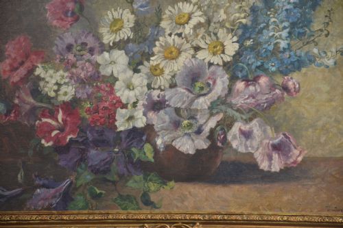 OIL ON CANVAS STILL LIFE STUDY OF A VASE OF FLOWERS - ADDITIONAL PHOTO 4