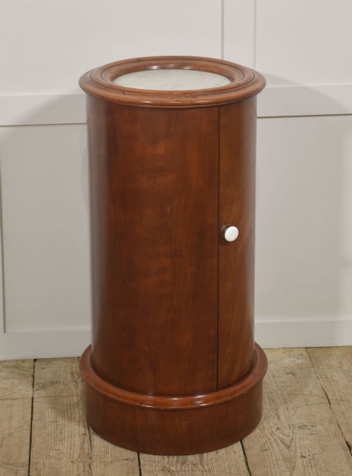 EARLY VICTORIAN FLAME MAHOGANY CIRCULAR BEDSIDE CABINET - ADDITIONAL PHOTO 3