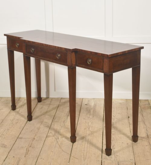 MAHOGANY BREAKFRONT THREEDRAWER SIDE TABLE - ADDITIONAL PHOTO 5