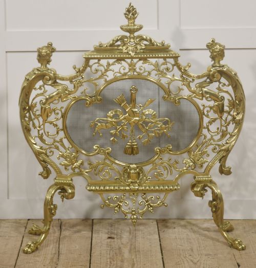 ORNATE PIERCED BRASS FIRE SCREEN