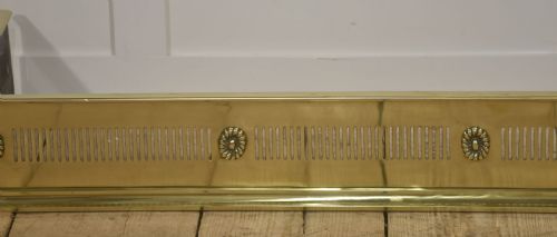 ROSETTE MOUNTED POLISHED BRASS FIRE FENDER - ADDITIONAL PHOTO 2