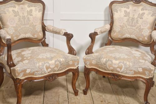 PAIR OF FRENCH LOUIS XV STYLE CARVED WALNUT ARMCHAIRS - ADDITIONAL PHOTO 3