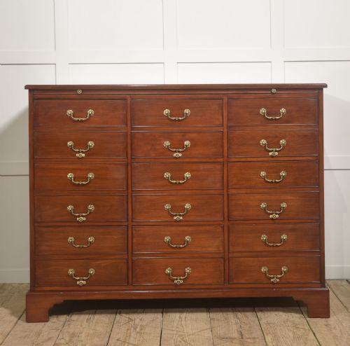 GEORGIAN STYLE MAHOGANY NINEDRAWER FILING CABINET - ADDITIONAL PHOTO 4