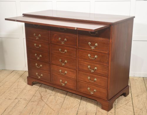 GEORGIAN STYLE MAHOGANY NINEDRAWER FILING CABINET - ADDITIONAL PHOTO 12