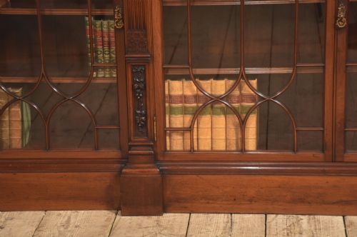 GEORGIAN STYLE MAHOGANY BREAKFRONT GLAZED BOOKCASE - ADDITIONAL PHOTO 6
