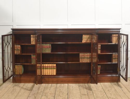 GEORGIAN STYLE MAHOGANY BREAKFRONT GLAZED BOOKCASE - ADDITIONAL PHOTO 7