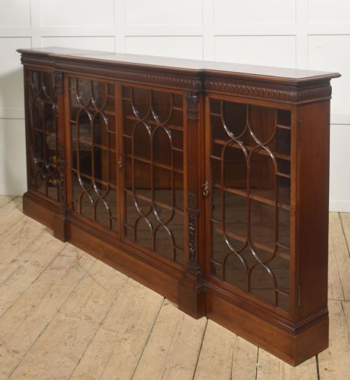 GEORGIAN STYLE MAHOGANY BREAKFRONT GLAZED BOOKCASE - ADDITIONAL PHOTO 18