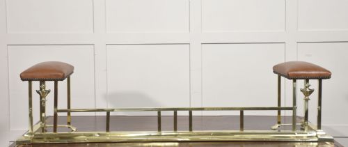 BRASS AND LEATHER CLUB FENDER WITH UPHOLSTERED END SEATS - ADDITIONAL PHOTO 2