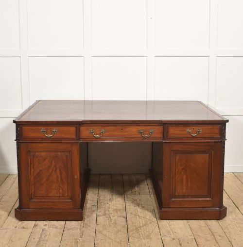 MAHOGANY PARTNERS PEDESTAL DESK WITH TOOLED LEATHER TOP - ADDITIONAL PHOTO 16