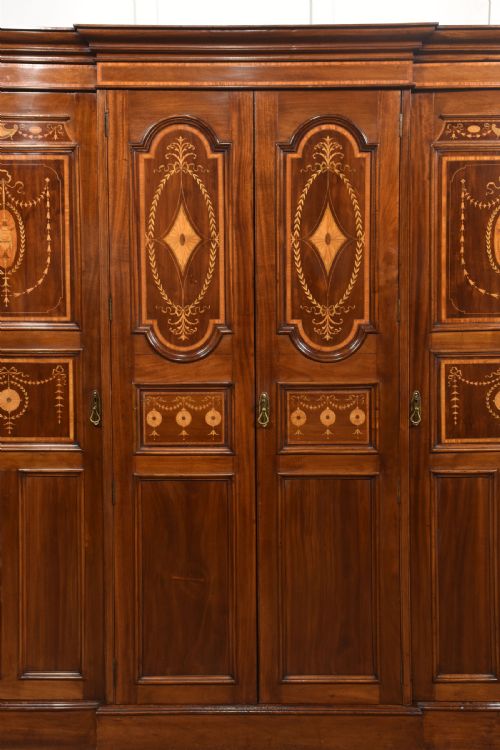INLAID MAHOGANY FOURDOOR BREAKFRONT WARDROBE - ADDITIONAL PHOTO 5