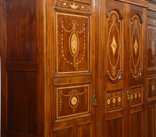 INLAID MAHOGANY FOURDOOR BREAKFRONT WARDROBE - ADDITIONAL PHOTO 9