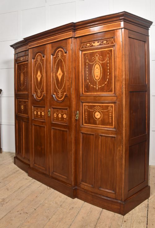 INLAID MAHOGANY FOURDOOR BREAKFRONT WARDROBE - ADDITIONAL PHOTO 11