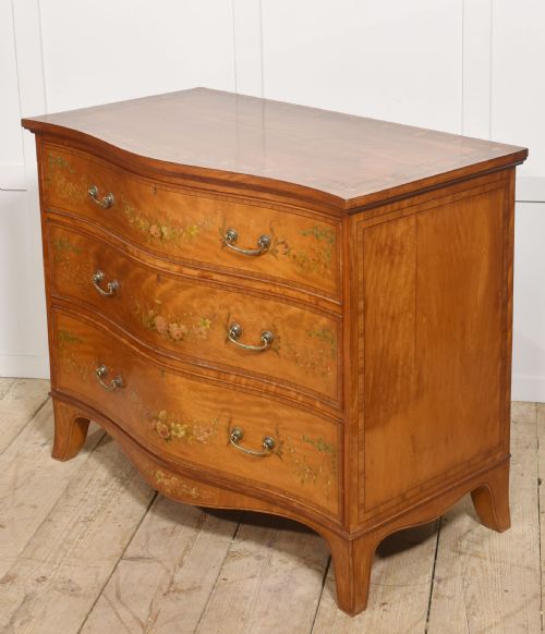 SHERATON REVIVAL SATINWOOD SERPENTINE CHEST OF DRAWER - ADDITIONAL PHOTO 10