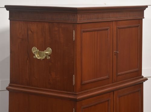 MAHOGANY COLLECTORS CABINET - ADDITIONAL PHOTO 13