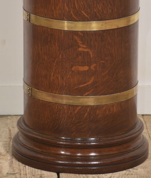 OAK BARREL UMBRELLA STAND WITH LION HEAD RING HANDLE - ADDITIONAL PHOTO 2
