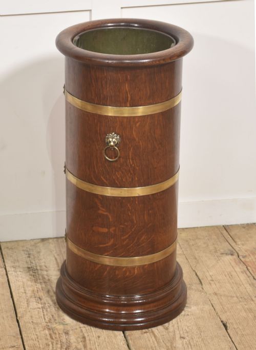 OAK BARREL UMBRELLA STAND WITH LION HEAD RING HANDLE - ADDITIONAL PHOTO 5