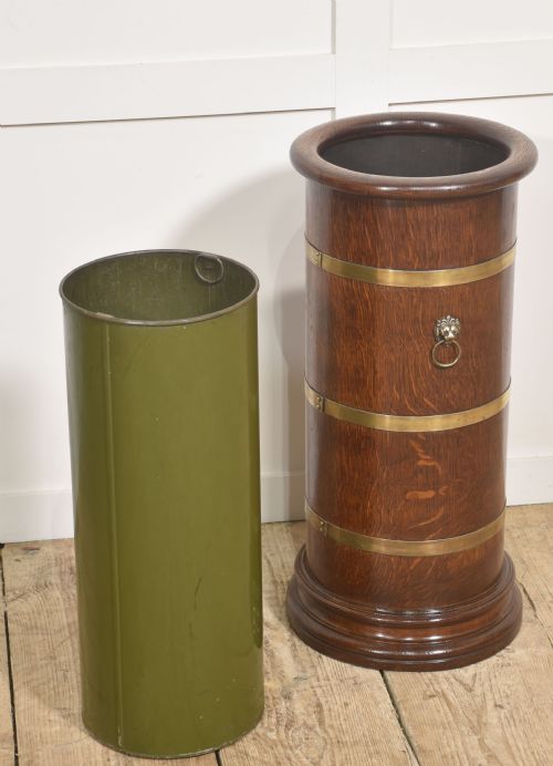 OAK BARREL UMBRELLA STAND WITH LION HEAD RING HANDLE - ADDITIONAL PHOTO 6