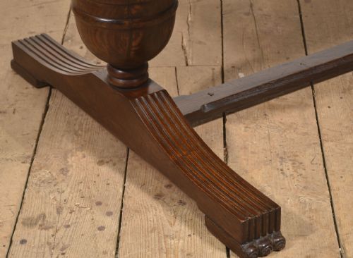 LARGE CARVED OAK REFECTORY DINING TABLE - ADDITIONAL PHOTO 4