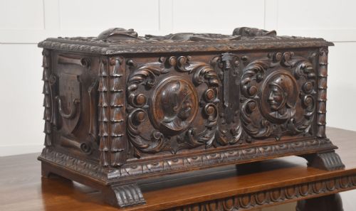 CARVED WALNUT COFFER WITH FIGURAL MEDALLIONS - ADDITIONAL PHOTO 5